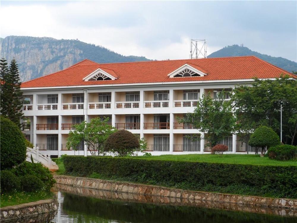 Yunnan Dianchi Garden Resort Hotel & Spa Kunming Exterior foto
