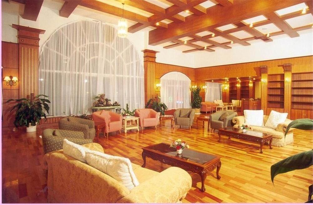 Yunnan Dianchi Garden Resort Hotel & Spa Kunming Exterior foto