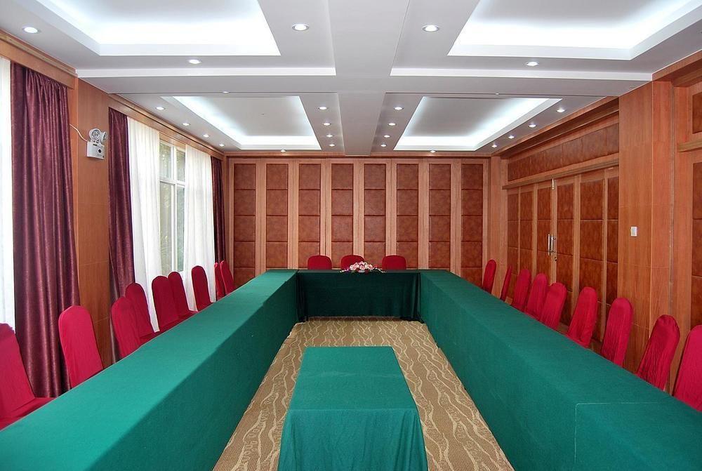 Yunnan Dianchi Garden Resort Hotel & Spa Kunming Exterior foto
