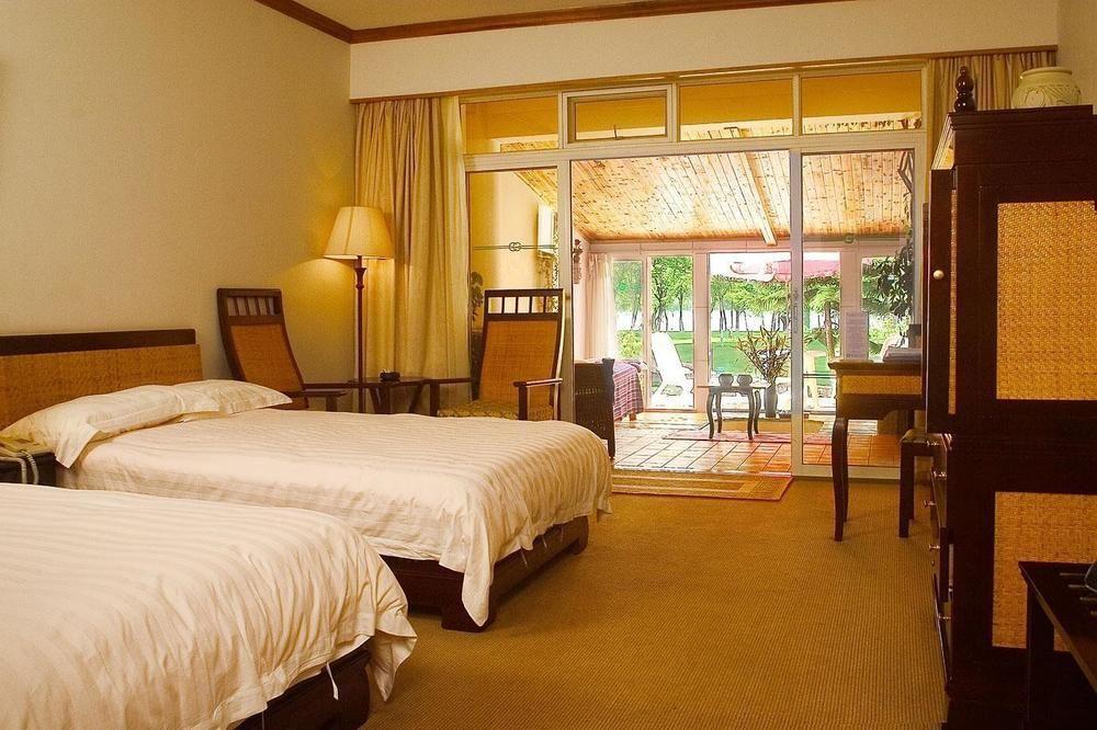 Yunnan Dianchi Garden Resort Hotel & Spa Kunming Exterior foto