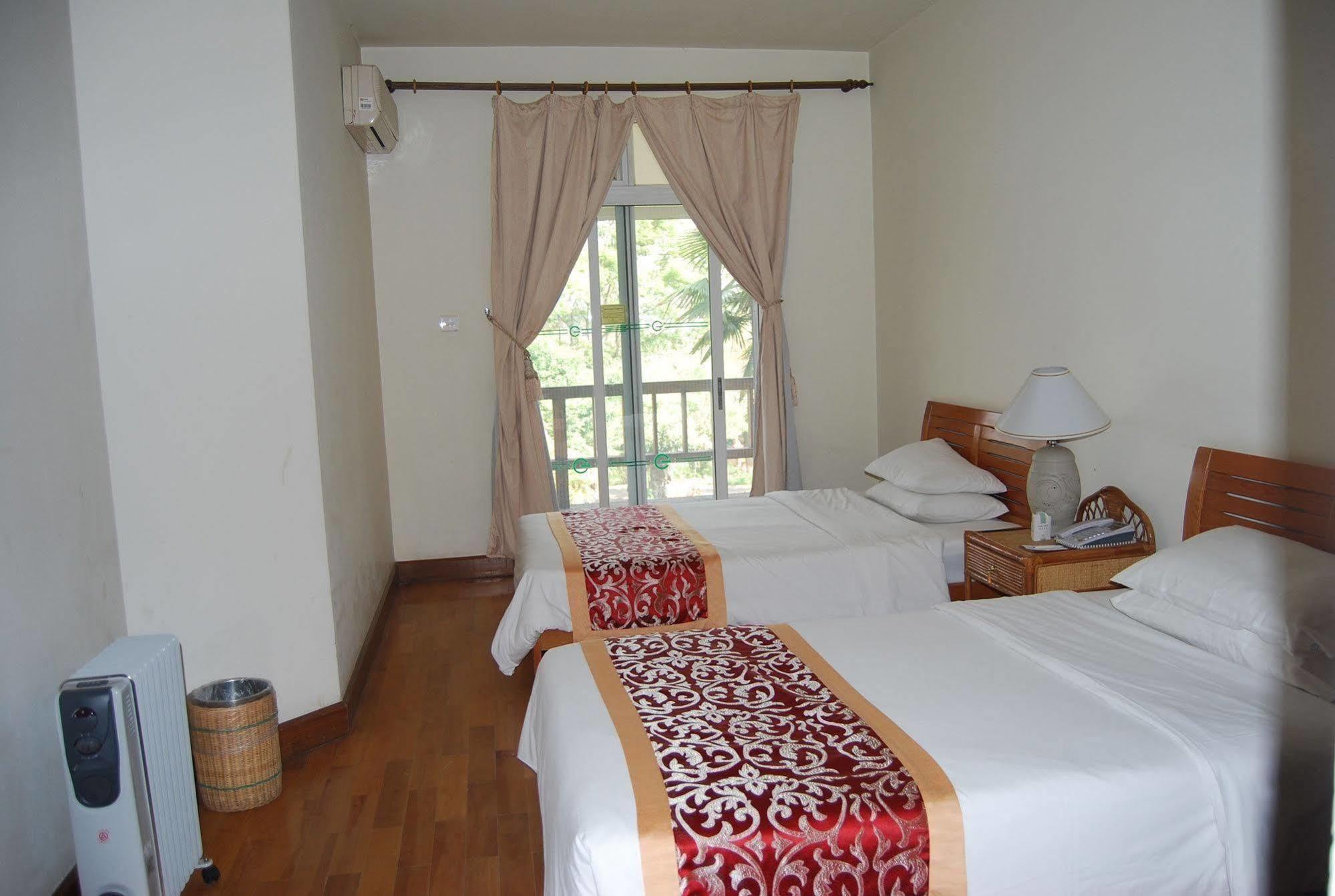 Yunnan Dianchi Garden Resort Hotel & Spa Kunming Exterior foto