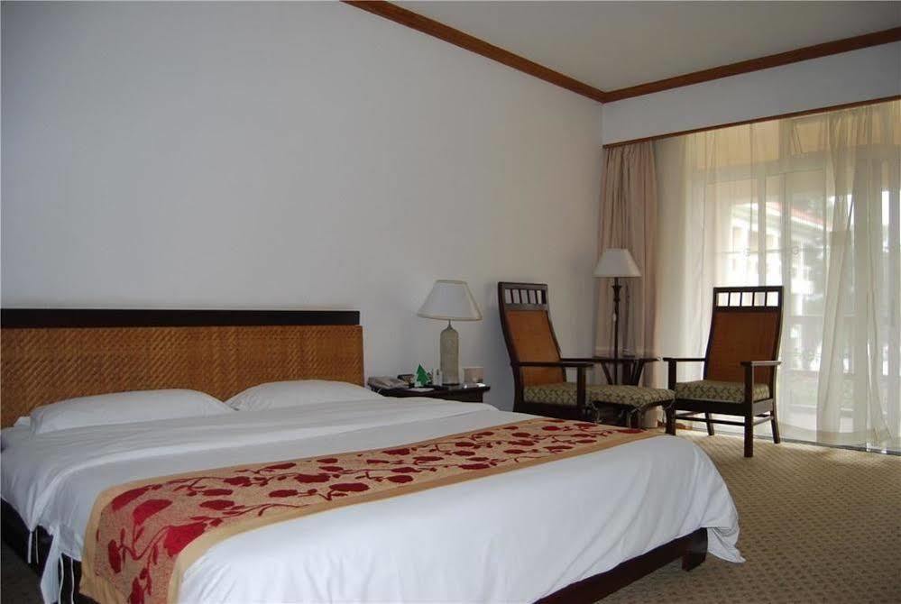 Yunnan Dianchi Garden Resort Hotel & Spa Kunming Exterior foto