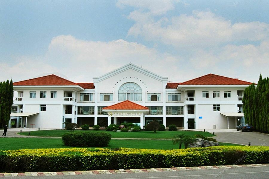 Yunnan Dianchi Garden Resort Hotel & Spa Kunming Exterior foto